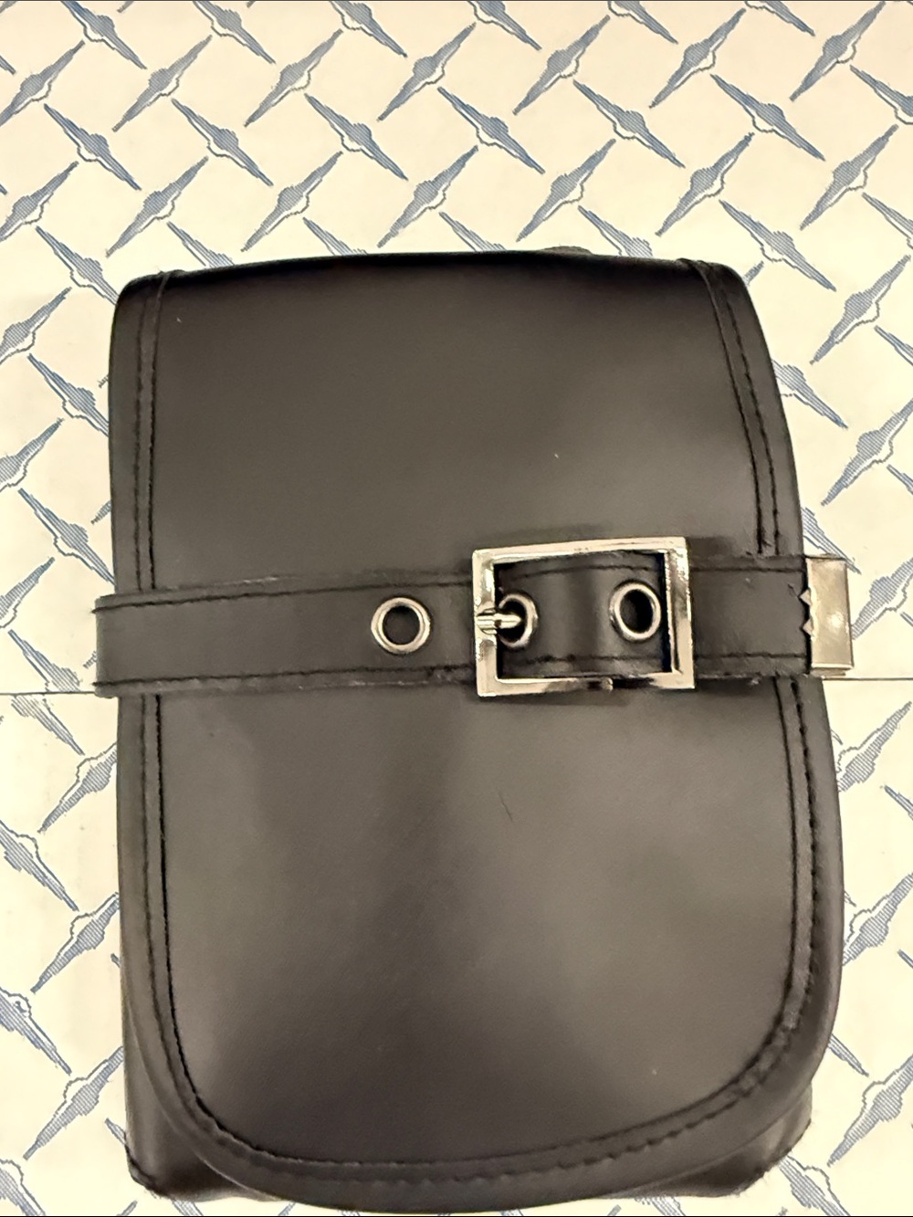 Made in Japan Black unisex Leather Crossbody Bag with Buckle Closure